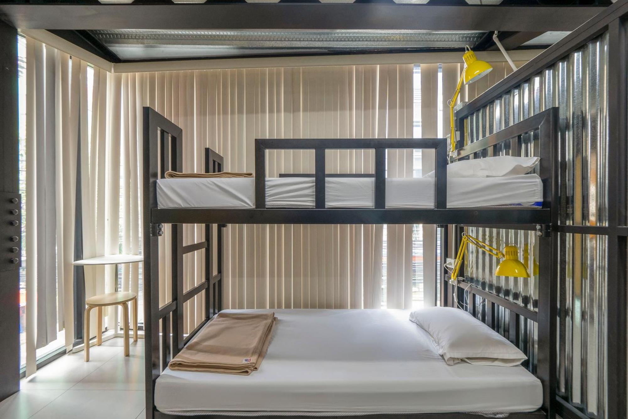 Oyo 1084 Guyasuka Ratchada Hotel Банкок Екстериор снимка