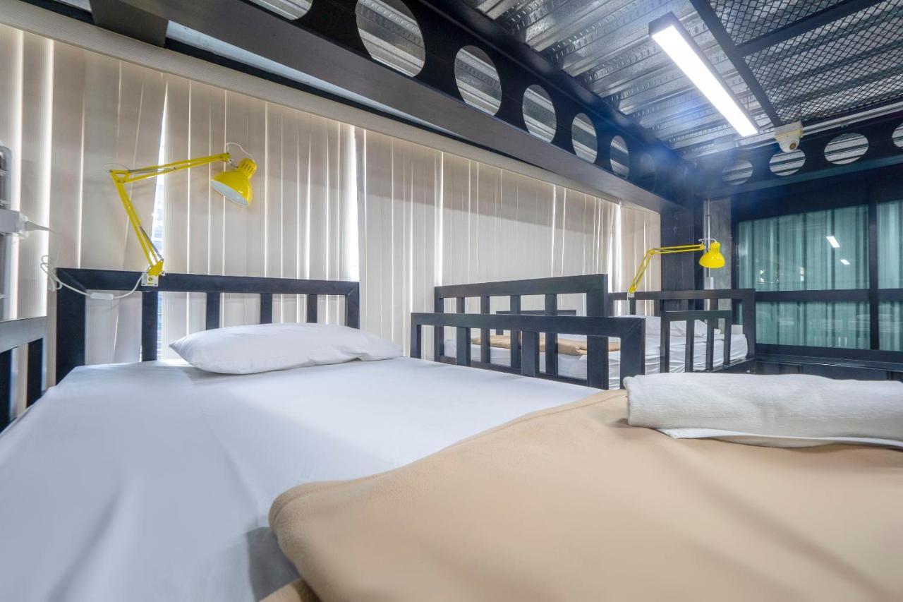 Oyo 1084 Guyasuka Ratchada Hotel Банкок Екстериор снимка