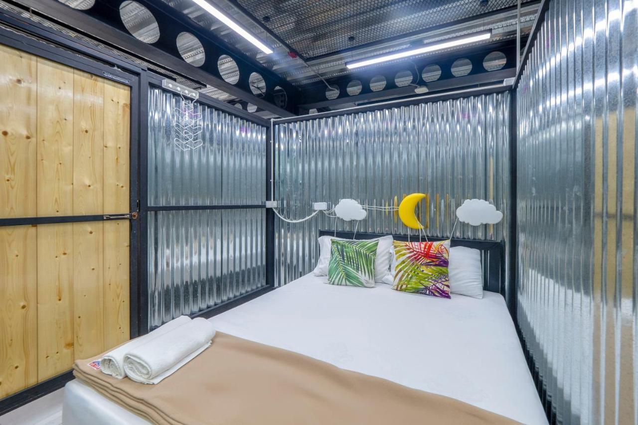 Oyo 1084 Guyasuka Ratchada Hotel Банкок Екстериор снимка