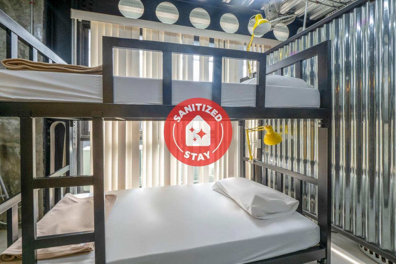 Oyo 1084 Guyasuka Ratchada Hotel Банкок Екстериор снимка